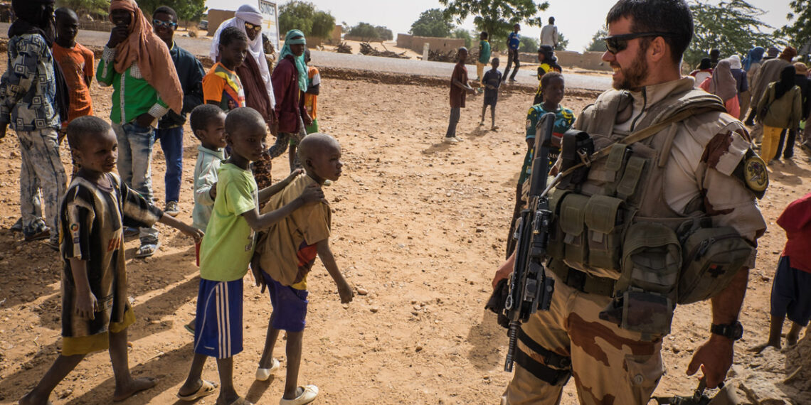 La réalité sexuée des conflits et des insurrections : Une étude de cas au Sahel