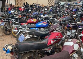 Comment le boom des motos au Ghana réactive la criminalité, la contrebande et la vulnérabilité des jeunes